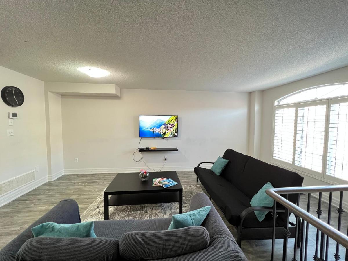 Beautiful Vacation Home Near Toronto Airport Mississauga Exterior foto